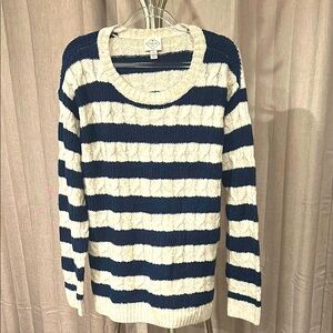 St. John's Bay navy Blue and cream striped Crew Neck Sweater in great condition.